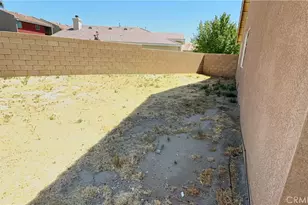 555 Koufax, Lancaster, CA 93535 - Photo 33