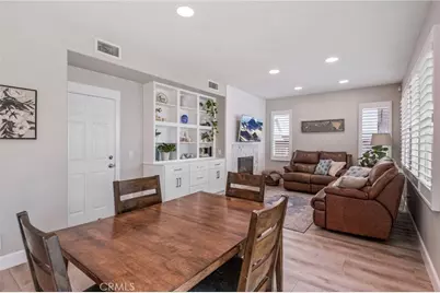 25 Radiance Lane, Rancho Santa Margarita, CA 92688 - Photo 11