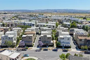 560 Cultivate, Irvine, CA 92618 - Photo 59