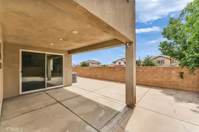 5517 Dowitcher Ct, Mira Loma, CA 91752 - Photo 37