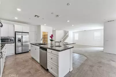 5517 Dowitcher Ct, Mira Loma, CA 91752 - Photo 9
