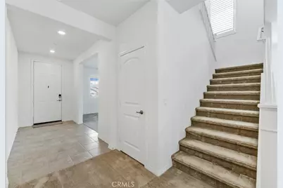 5517 Dowitcher Ct, Mira Loma, CA 91752 - Photo 15