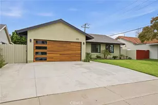 21551 Kanakoa Ln, Huntington Beach, CA 92646 - Photo 3
