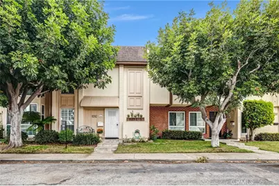 9742 Villa Pacific, Huntington Beach, CA 92646 - Photo 1