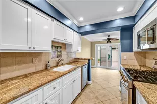 9742 Villa Pacific, Huntington Beach, CA 92646 - Photo 7