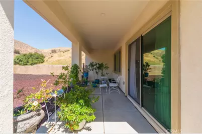 11986 Sagecrest Court, Corona, CA 92883 - Photo 29