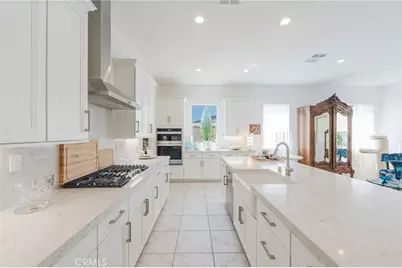 11986 Sagecrest Court, Corona, CA 92883 - Photo 3