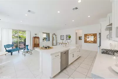 11986 Sagecrest Court, Corona, CA 92883 - Photo 7