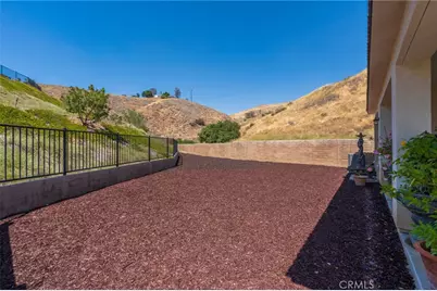 11986 Sagecrest Court, Corona, CA 92883 - Photo 31