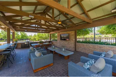 11986 Sagecrest Court, Corona, CA 92883 - Photo 47