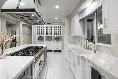 19531 Peninsula, Huntington Beach, CA 92648 - Photo 9