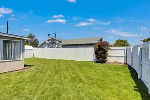 5801 Sands, Huntington Beach, CA 92647 - Photo 21