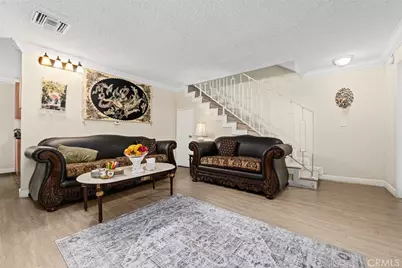 20146 Cohasset #11, Winnetka, CA 91306 - Photo 9