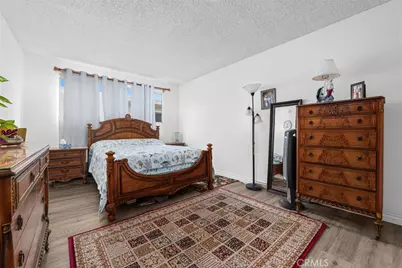 20146 Cohasset #11, Winnetka, CA 91306 - Photo 9