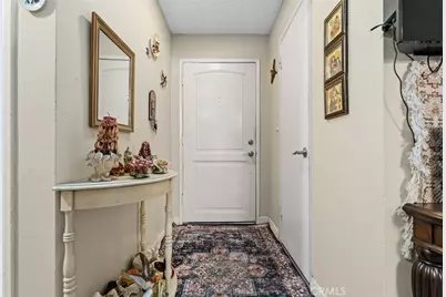 20146 Cohasset #11, Winnetka, CA 91306 - Photo 27