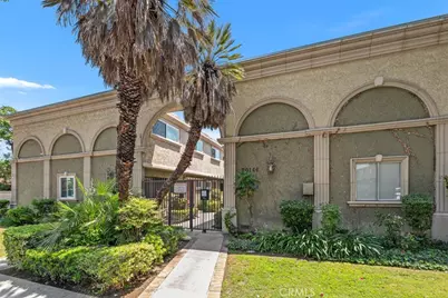 20146 Cohasset #11, Winnetka, CA 91306 - Photo 3