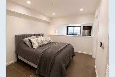 7320 Hawthorn Avenue #318, Los Angeles, CA 90046 - Photo 9