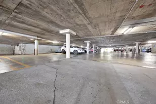 7320 Hawthorn Ave, Los Angeles, CA 90046 - Photo 27