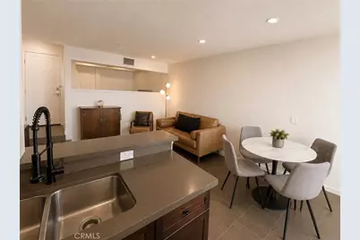 7320 Hawthorn Avenue #318, Los Angeles, CA 90046 - Photo 7