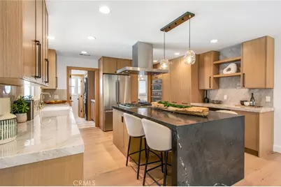 305 Robinhood, Costa Mesa, CA 92627 - Photo 9