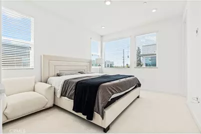 609 S Lyon Street, Santa Ana, CA 92705 - Photo 17