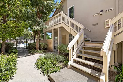 18952 Canyon View, Lake Forest, CA 92679 - Photo 3