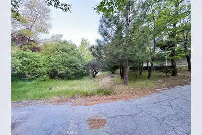 28201 Grenoble Lane, Lake Arrowhead, CA 92352 - Photo 35