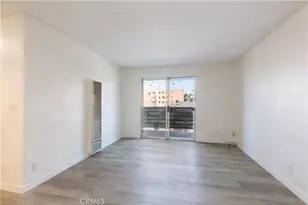 327 Chestnut Ave, Long Beach, CA 90802 - Photo 11