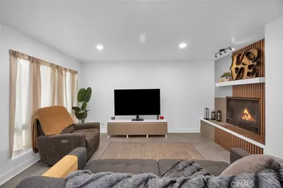 10760 Knott, Stanton, CA 90680 - Photo 5