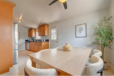 2044 W Spruce Avenue, Orange, CA 92868 - Photo 11
