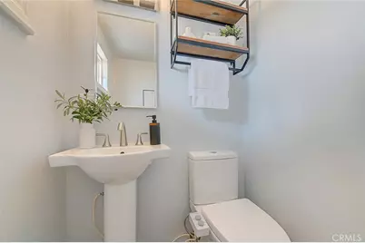 2044 W Spruce Avenue, Orange, CA 92868 - Photo 29
