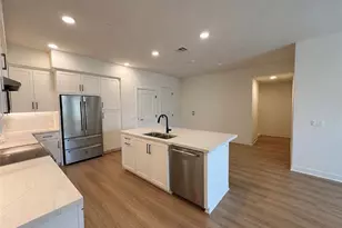 414 Main St, Huntington Beach, CA 92648 - Photo 7