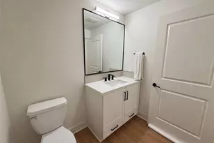 414 Main St, Huntington Beach, CA 92648 - Photo 29