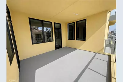 414 Main St Unit 210, Huntington Beach, CA 92648 - Photo 31
