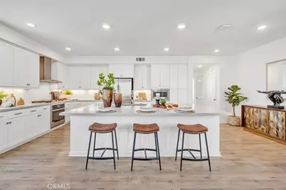 187 Bowery, Irvine, CA 92612 - Photo 11