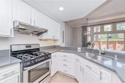 2645 Dunstan, Tustin, CA 92782 - Photo 9