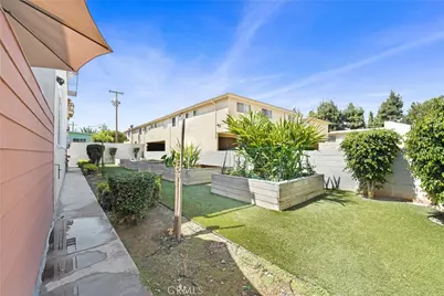 221 S New #A, Monterey Park, CA 91755 - Photo 45
