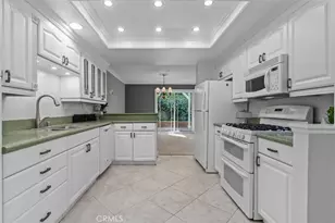 13595 Banyon, Tustin, CA 92782 - Photo 19