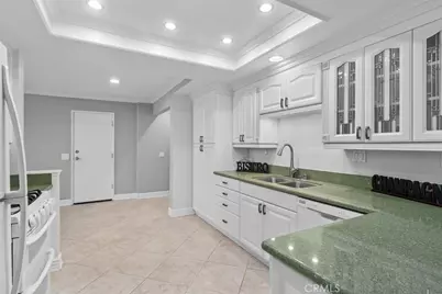 13595 Banyon, Tustin, CA 92782 - Photo 15