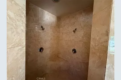 7741 Zelzah, Reseda, CA 91335 - Photo 13