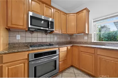 113 E Bonita Drive, Simi Valley, CA 93065 - Photo 15