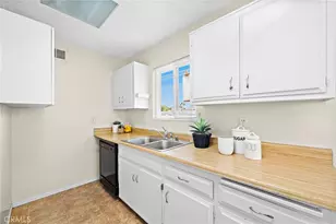 9051 Carnation Dr, Westminster, CA 92683 - Photo 13