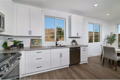 16534 Stone Pine Lane, Fontana, CA 92336 - Photo 11