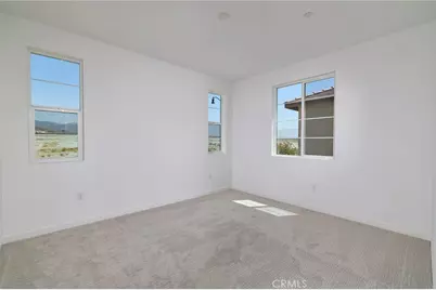 16534 Stone Pine Lane, Fontana, CA 92336 - Photo 17