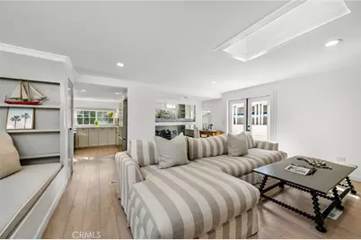 265 Mayflower, Newport Beach, CA 92660 - Photo 5