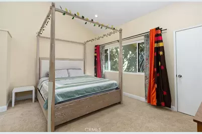 223 Pineview, Irvine, CA 92620 - Photo 19