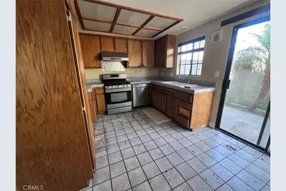 10546 Knott, Stanton, CA 90680 - Photo 5