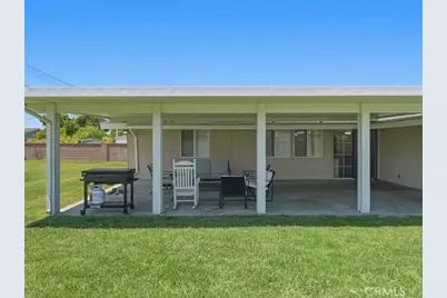 9702 Stonybrook Drive, Anaheim, CA 92804 - Photo 21