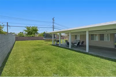 9702 Stonybrook Drive, Anaheim, CA 92804 - Photo 19