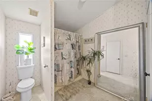 2770 W Lincoln Ave, Anaheim, CA 92801 - Photo 19